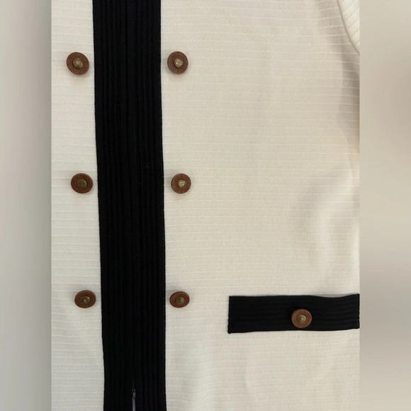 MISOOK White & Black Zip Jacket Cardigan with Brown/Brass Button Detail Size M - Picture 8 of 10